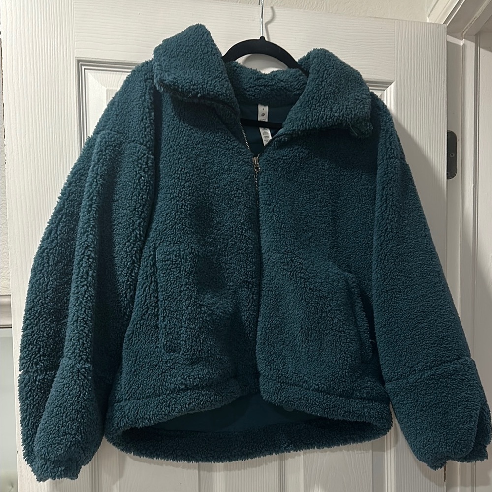 Lululemon Cozy Teal Sherpa Jacket